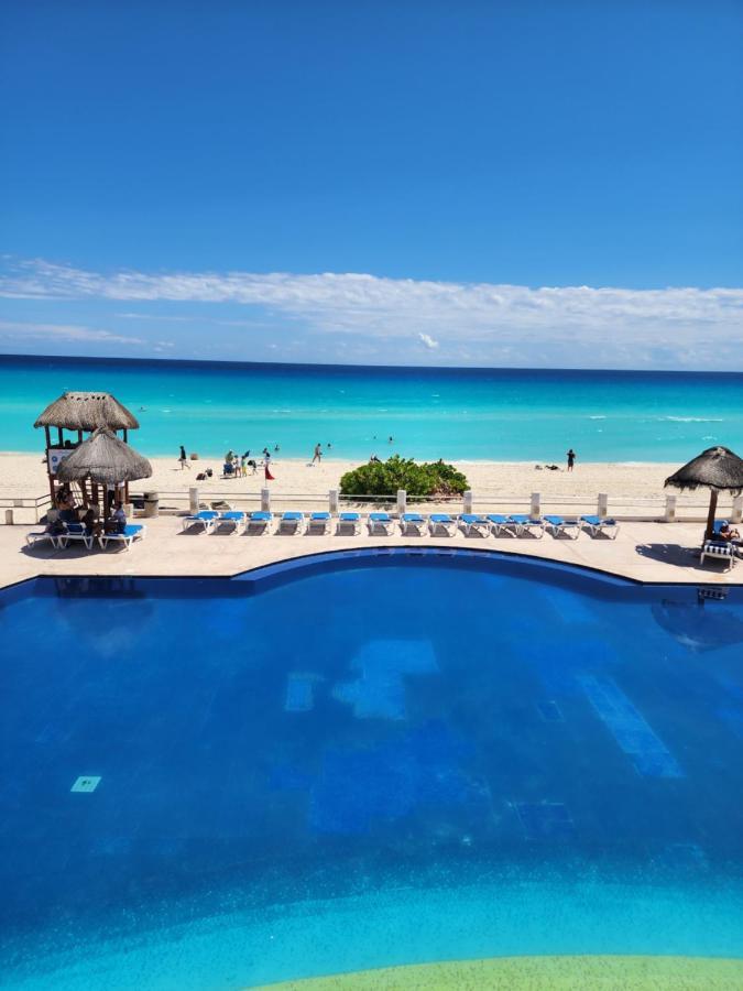 Marlin Turquesa Departamentos Frente Al Mar Apartment Cancun Ngoại thất bức ảnh
